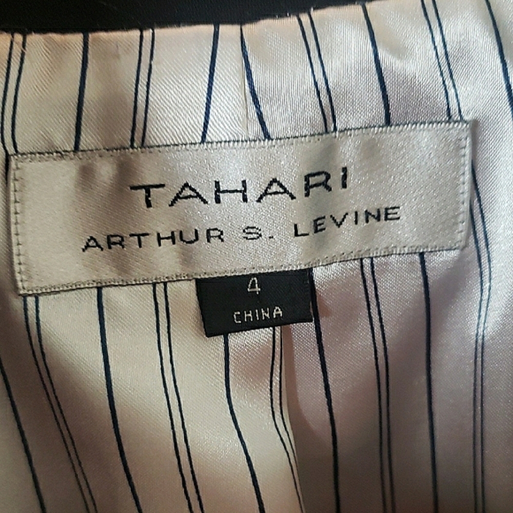 Tahari Navy Blue Button Up Blazer Professional Classic Modern Formal Womens Sz 4 - Picture 8 of 10